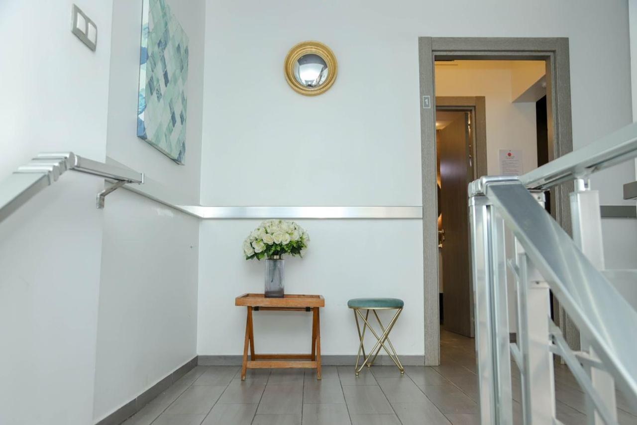 Calypso Hotel Ain el Turk Bagian luar foto