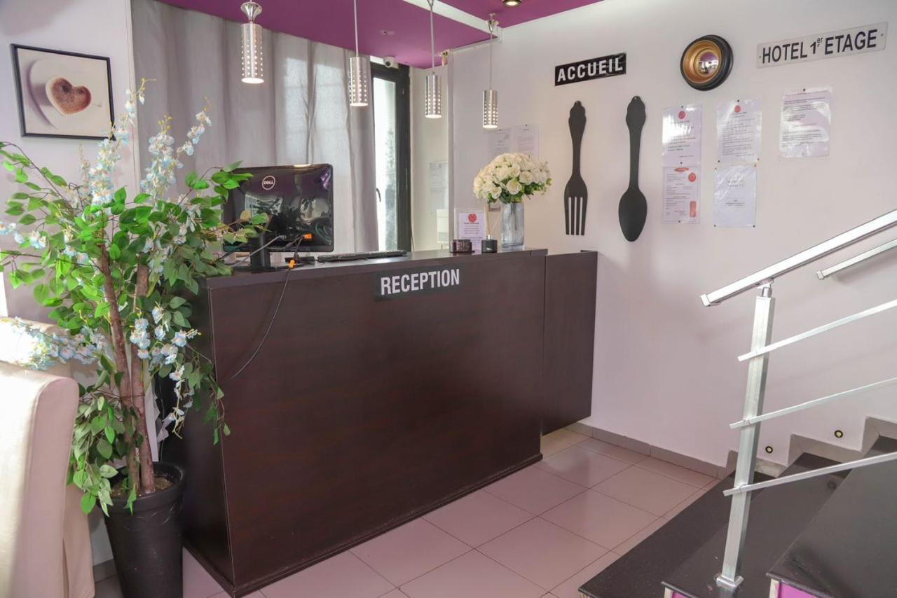 Calypso Hotel Ain el Turk Bagian luar foto